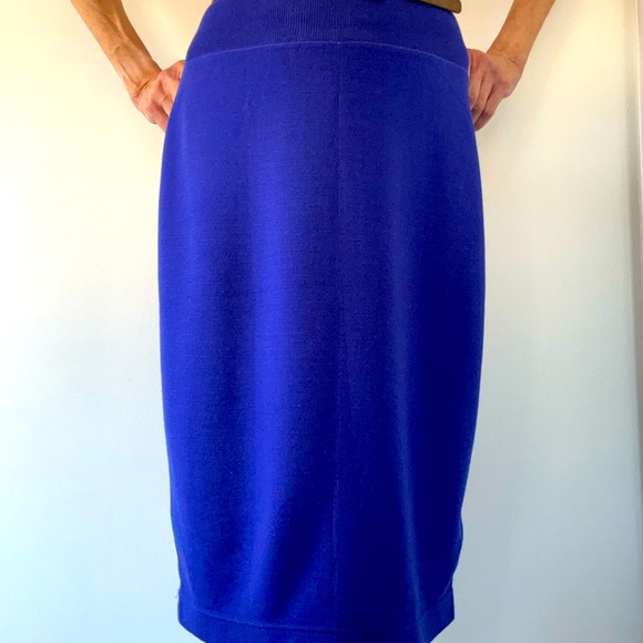 Claude Montana VTG cobolt-blue knit skirt - Picture 2 of 12